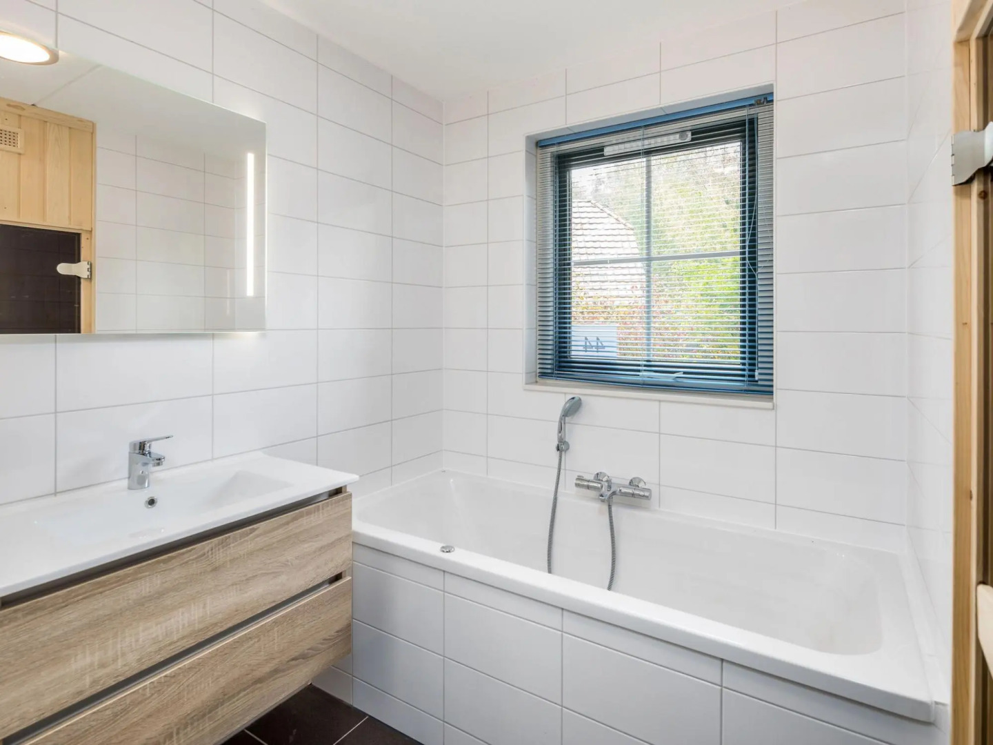 Luxurious Villa With sun Shower, in a Wooded Area