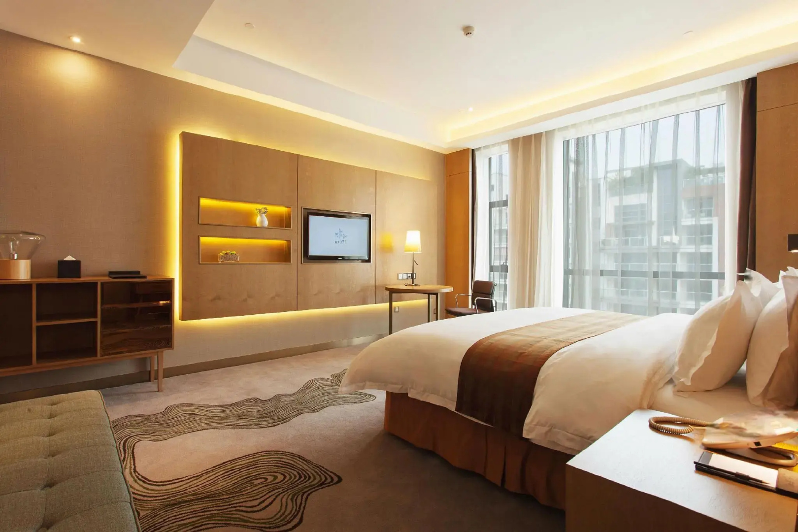 The Summit Hotel