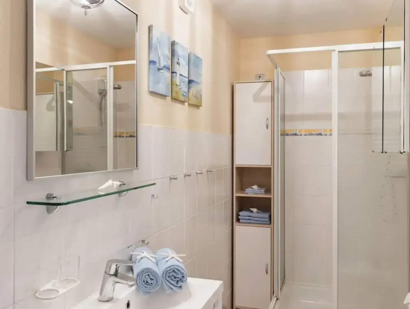 Apartment in Gingst With Sea Beach