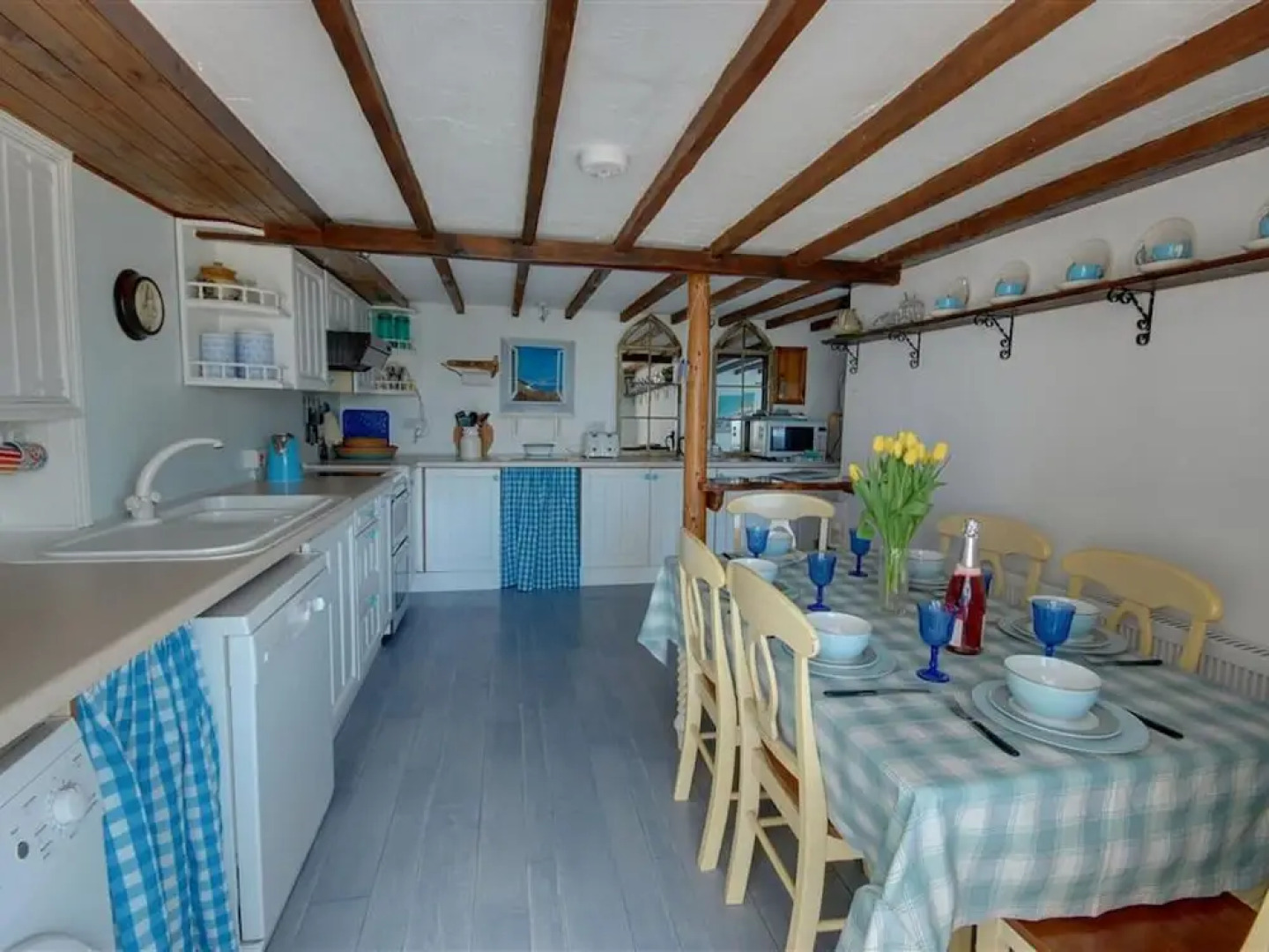 Dreamy Holiday Home in Tintagel near Sea