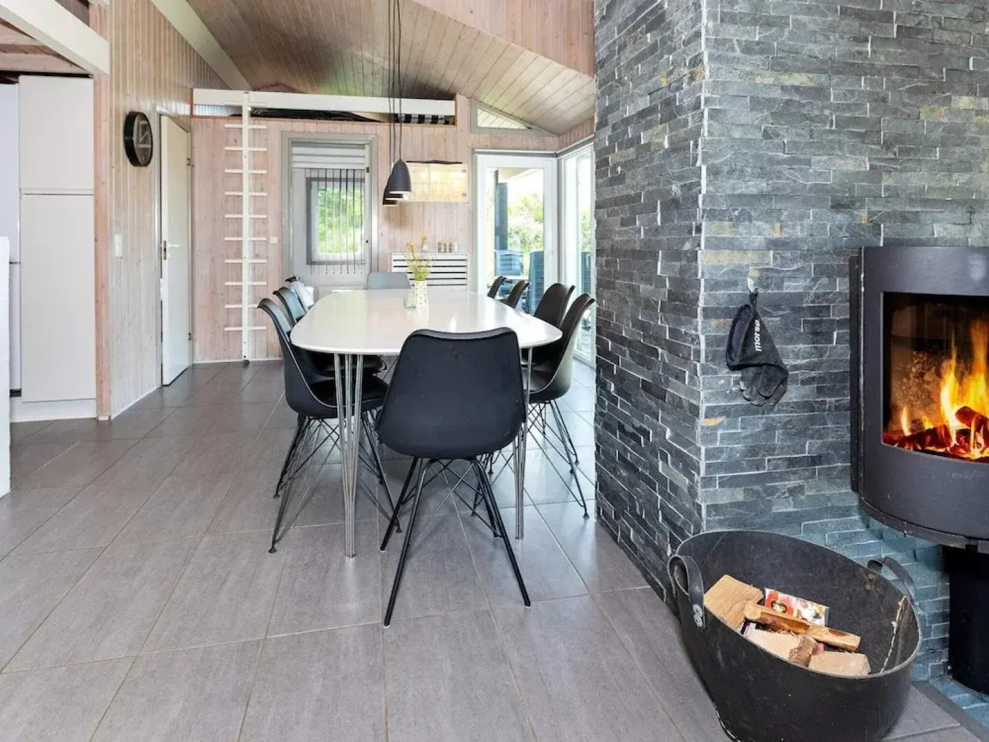 8 Person Holiday Home in Saltum