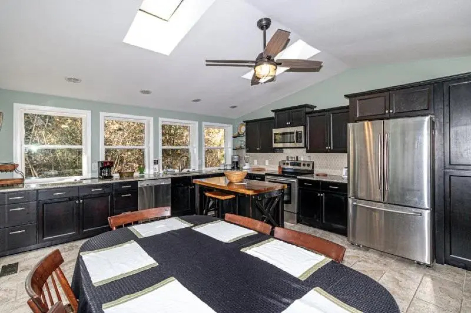 01107 - 7 Frontera Circle