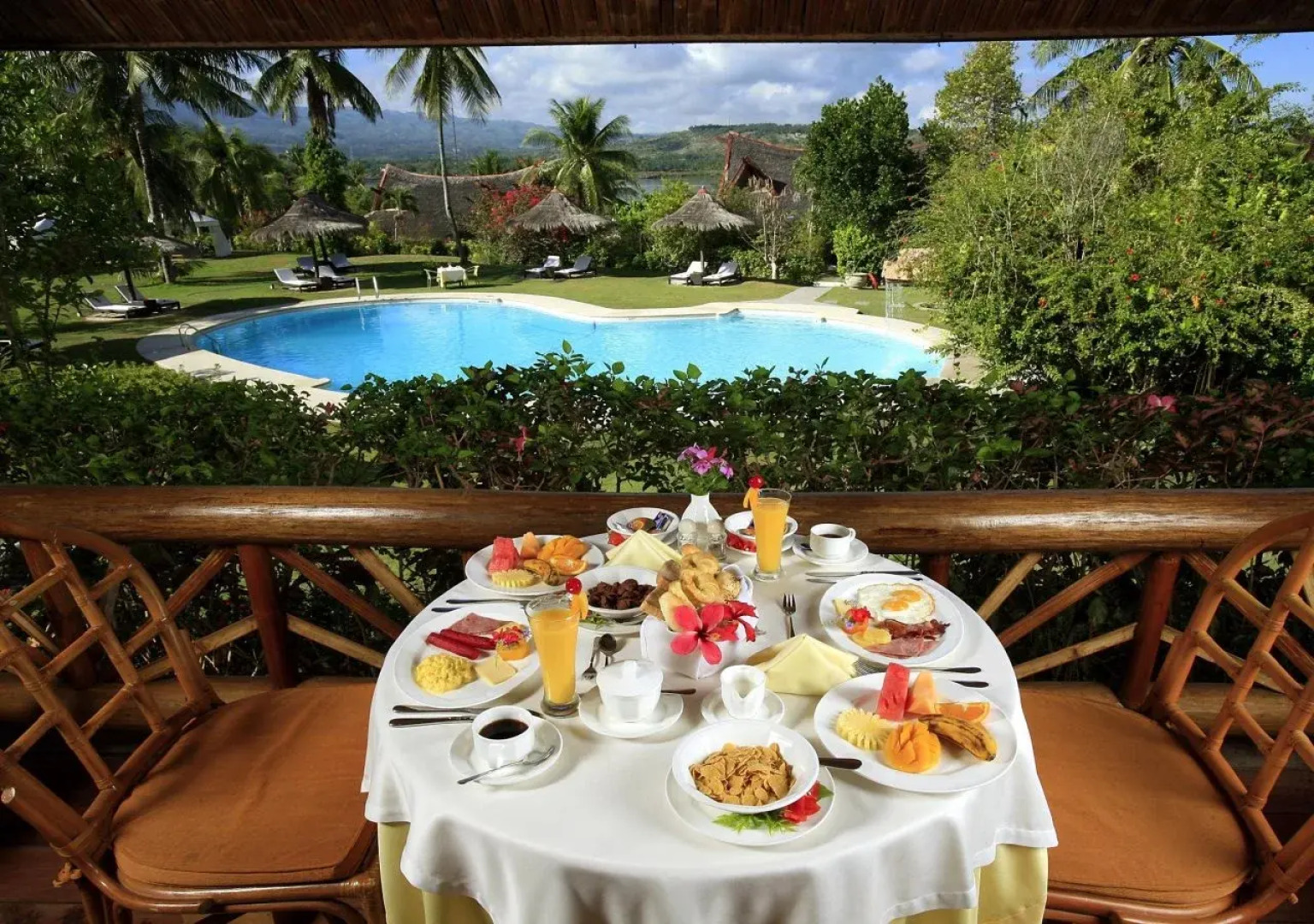 Badian Island Wellness Resort