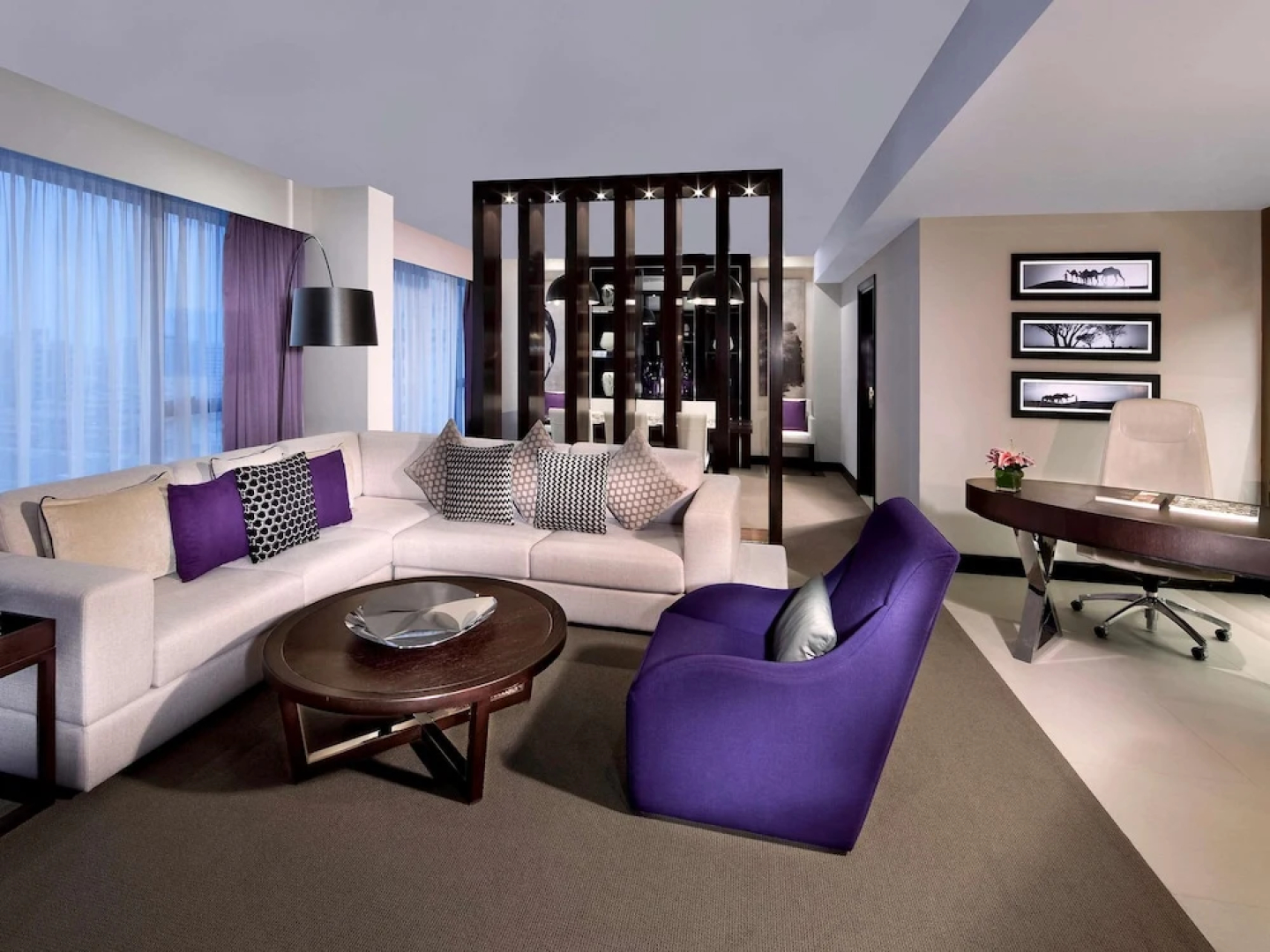 Pullman Dubai Creek City Centre Hotel & Residences