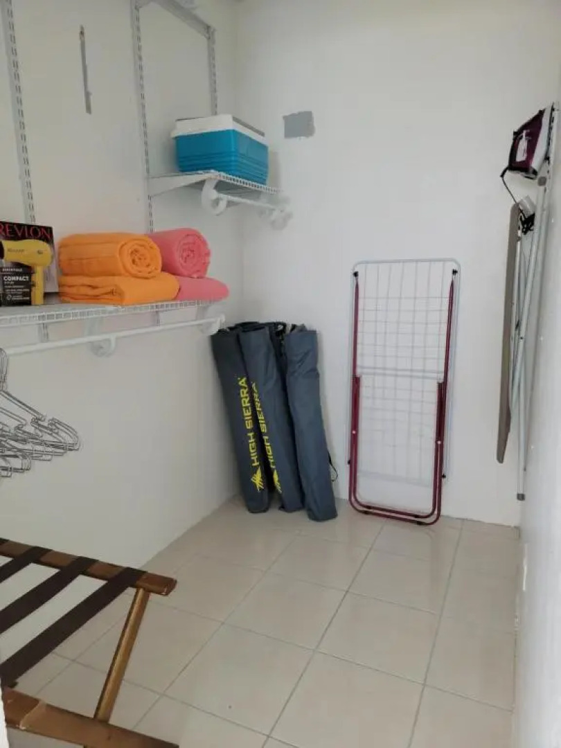 Roncado Cheerful-3 Bedroom Home Aruba