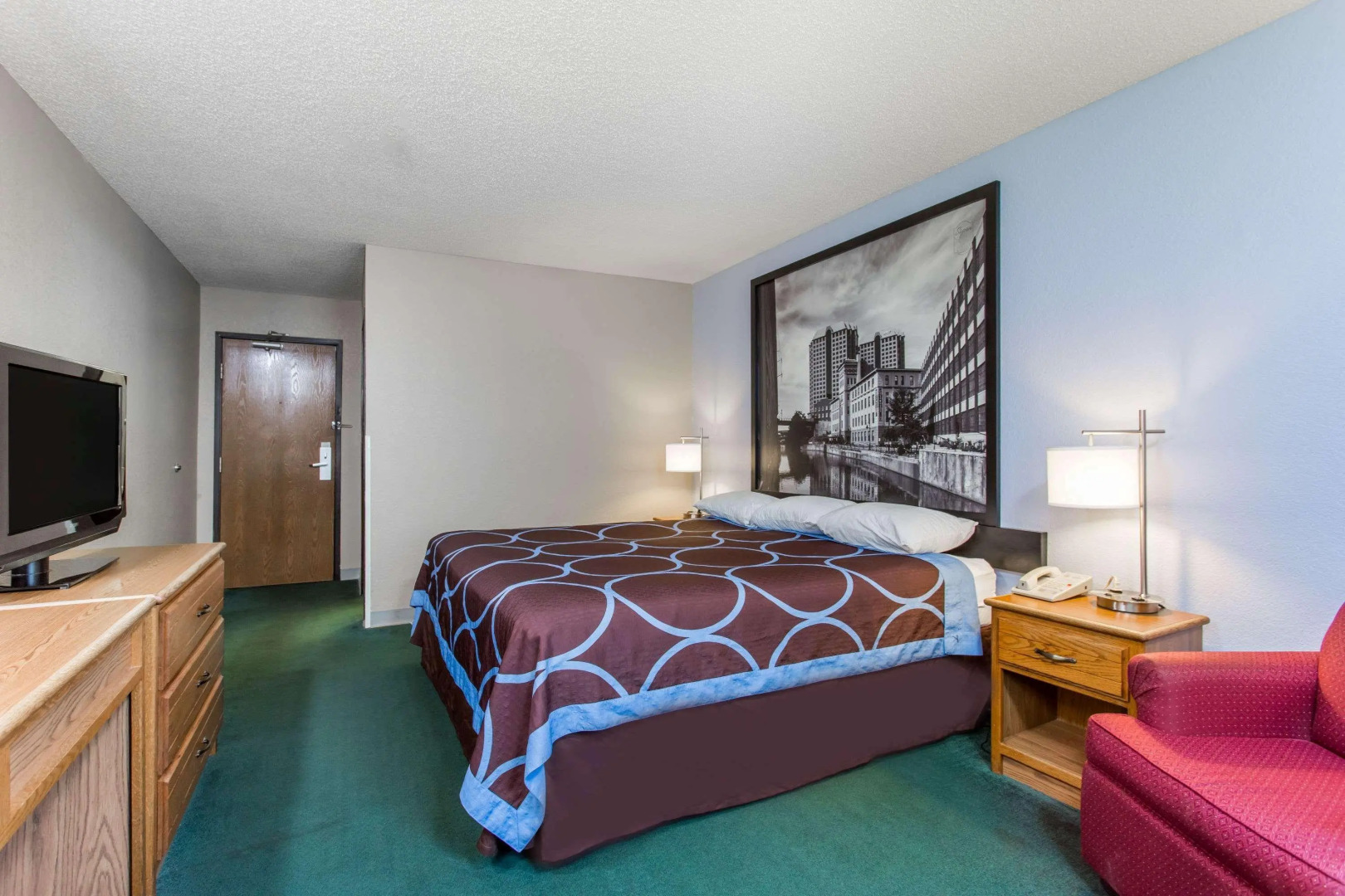 Super 8 by Wyndham Farmville