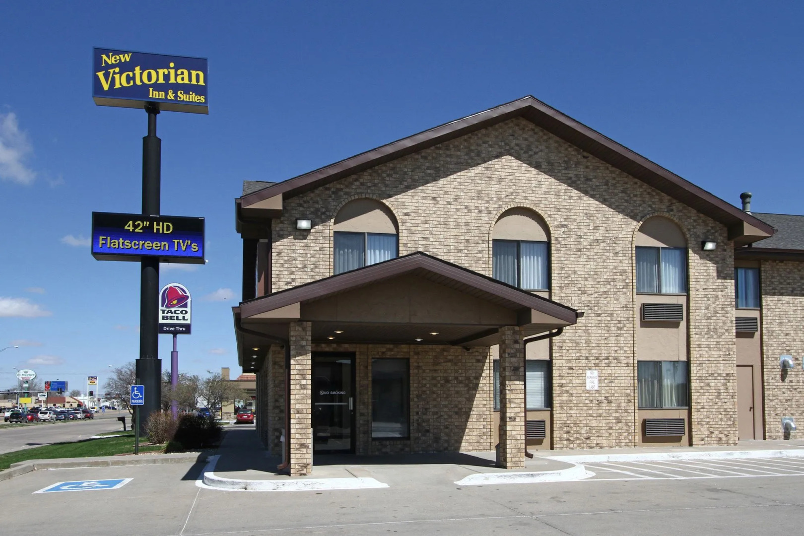 New Victorian Inn and Suites