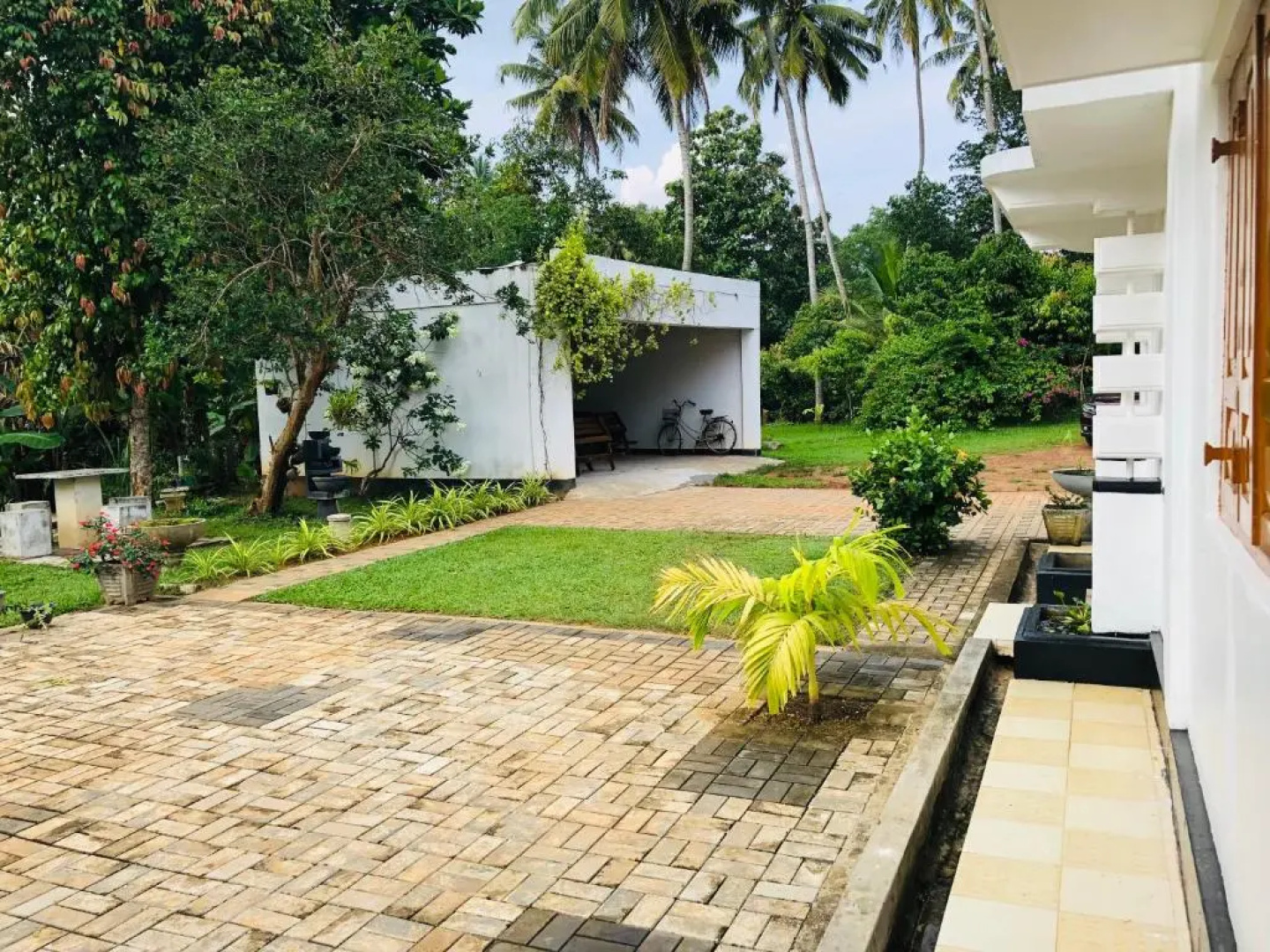 Cinnamon Estate Villa
