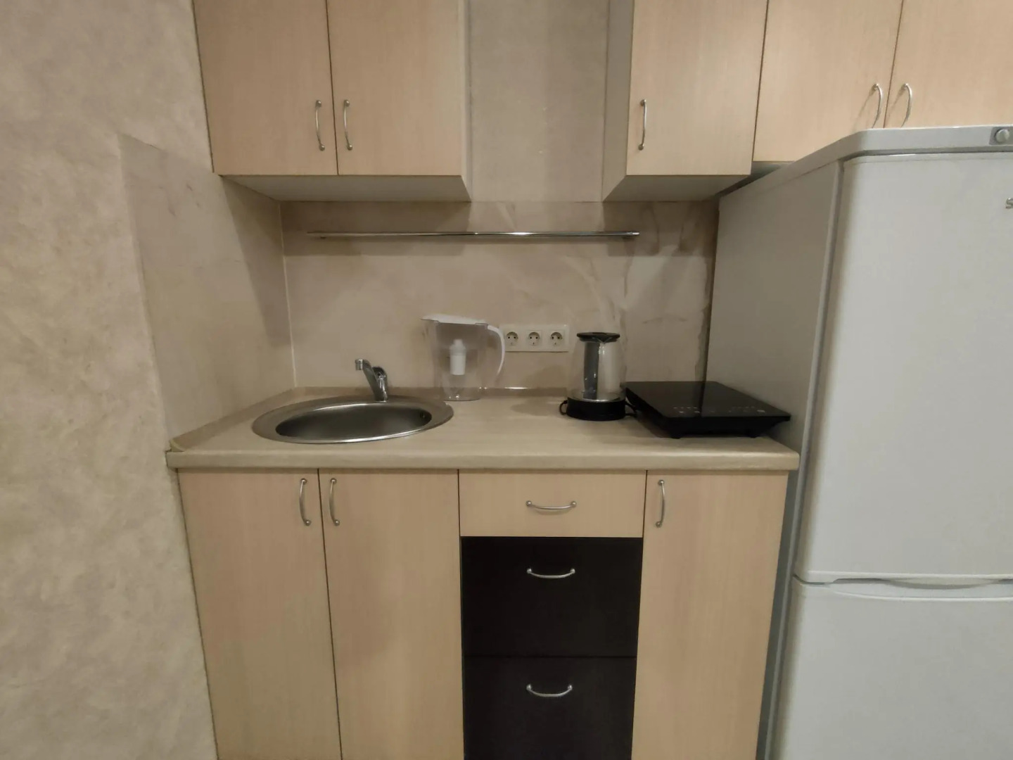 Гости любят на улице Анны Ахматовой