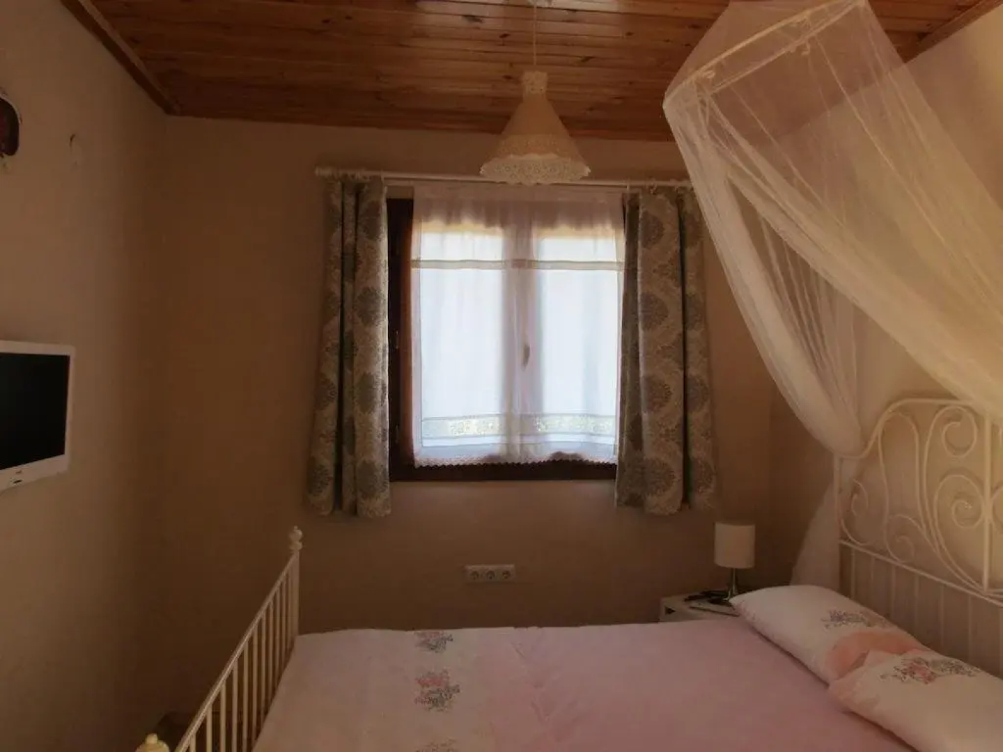 Cagla Hotel
