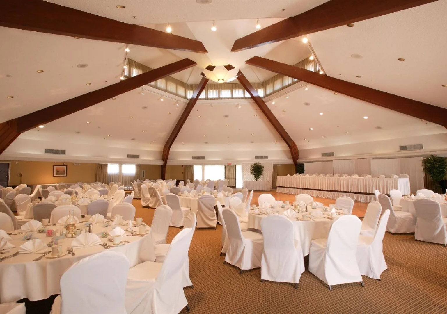 Four Points by Sheraton Ventura Harbor Resort