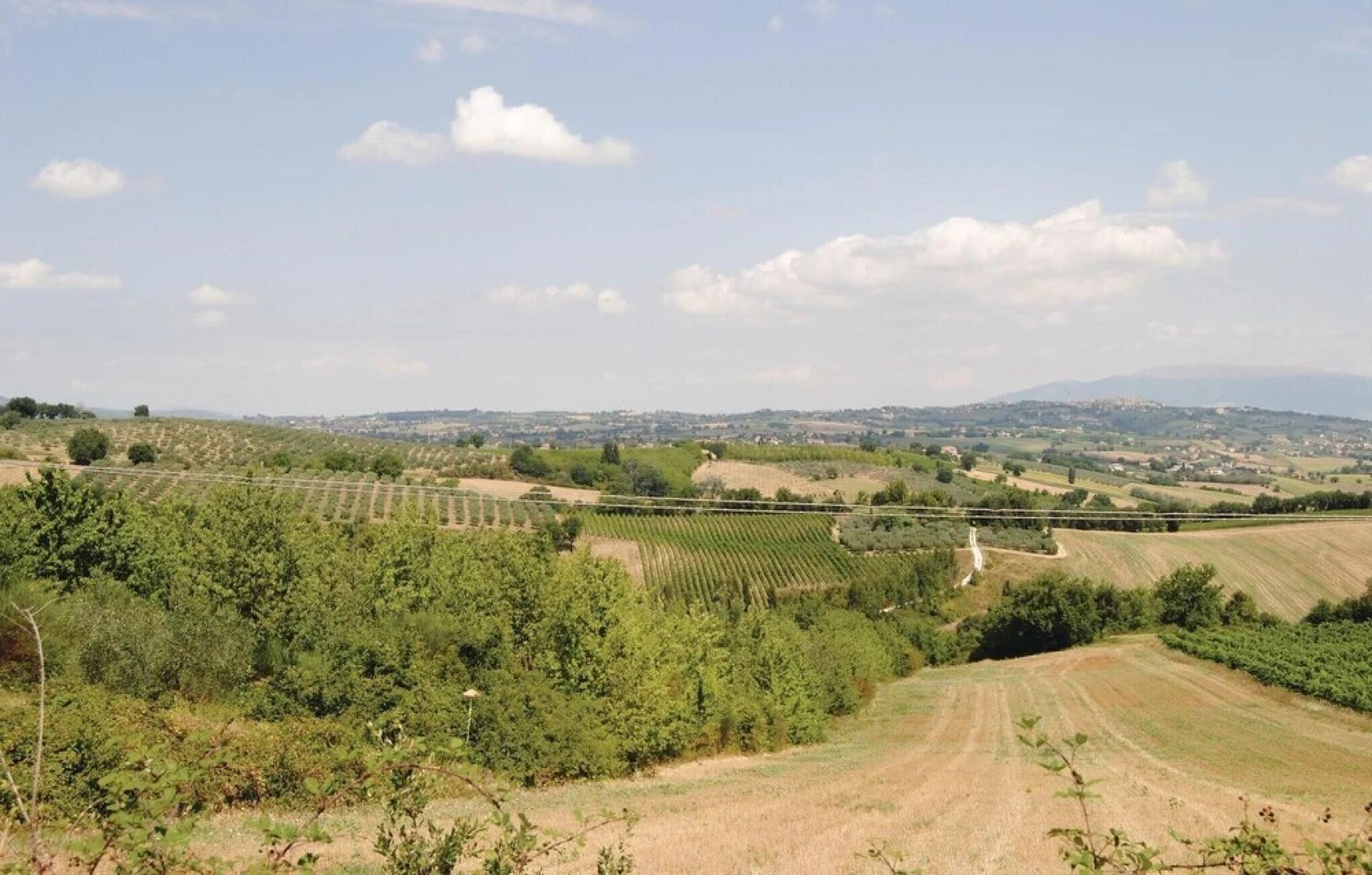 Awesome Apartment in Giano Dell'umbria PG With 2 Bedrooms, Wifi and Outdoor Swimming Pool