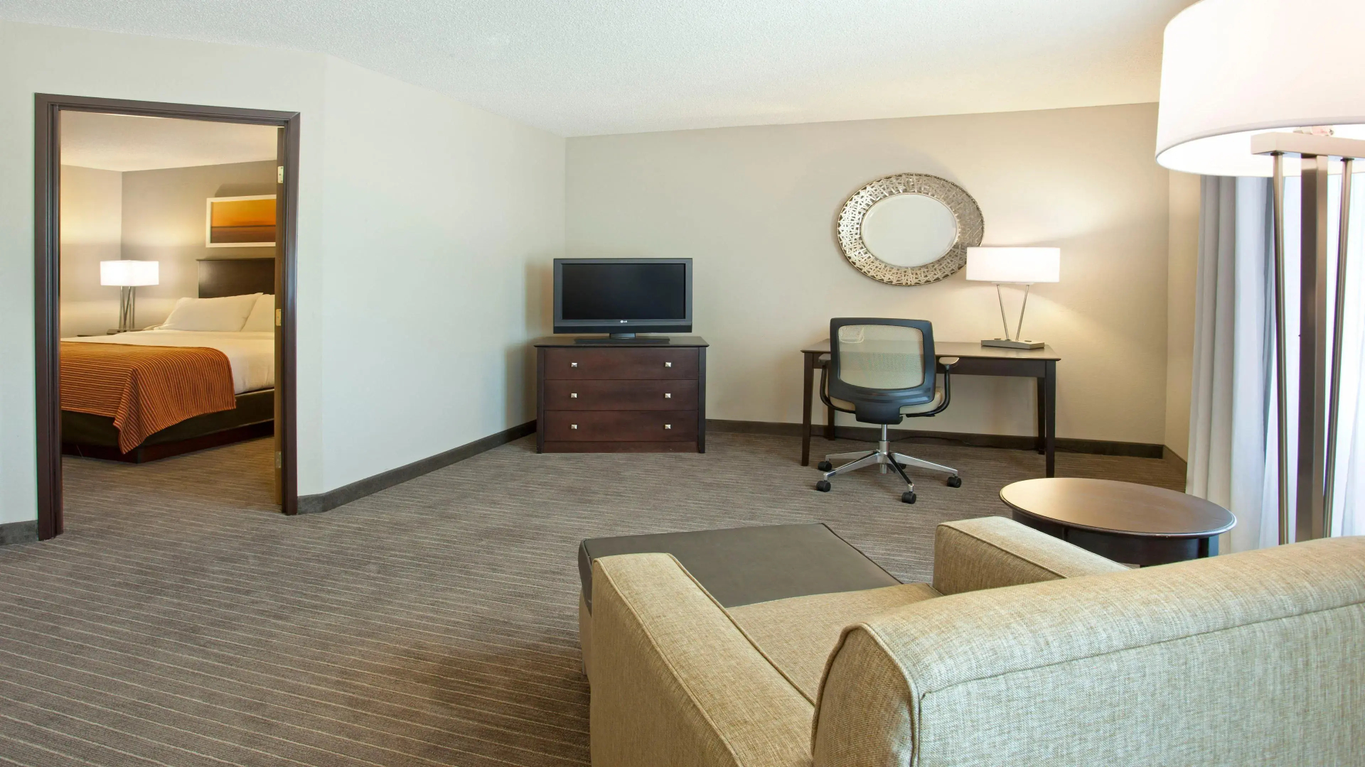 Holiday Inn Express Hotel & Suites Minneapolis-Minnetonka by IHG