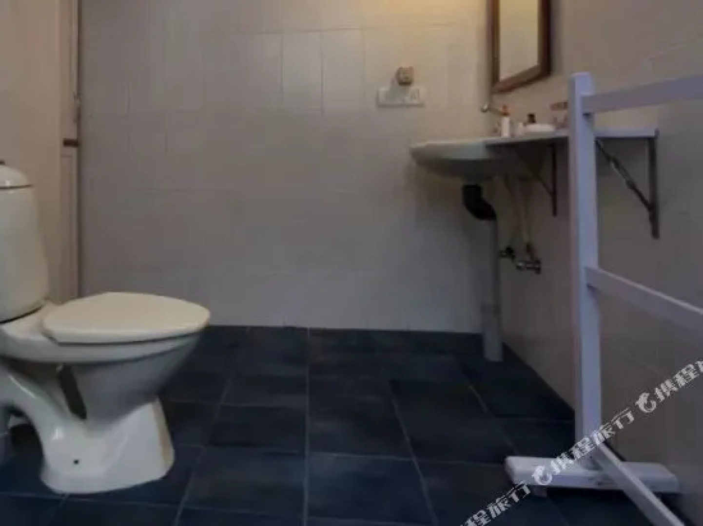 Saffronstays Lattitude