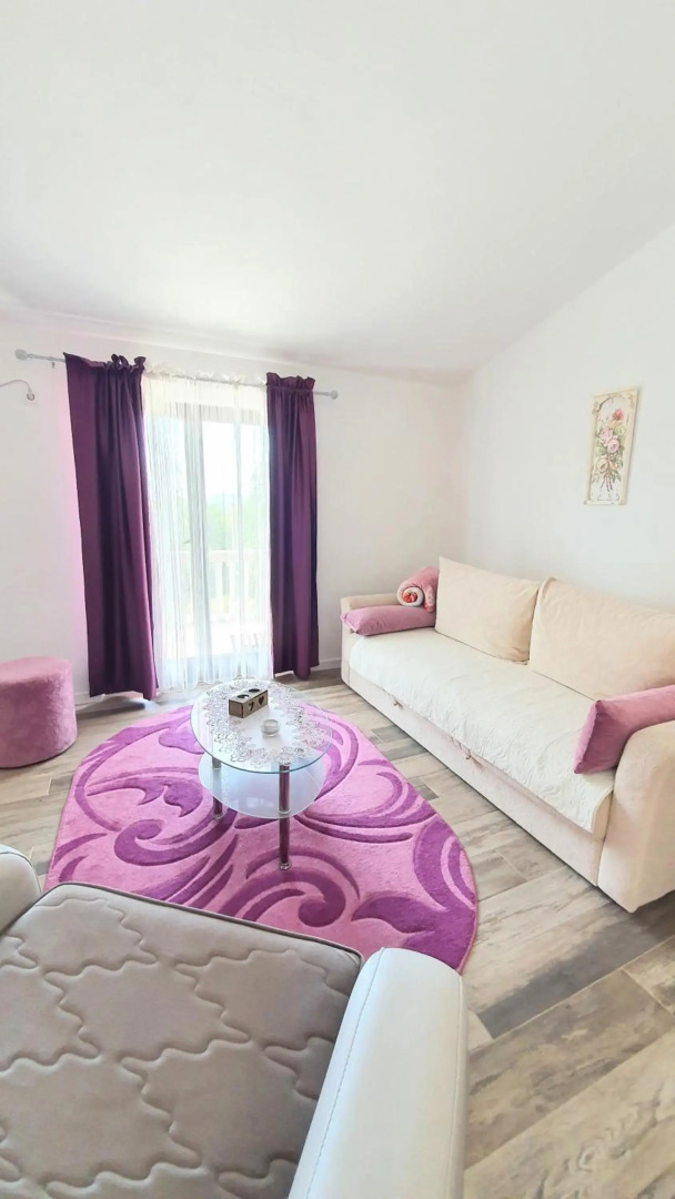 Apartment Jelena Sutvara