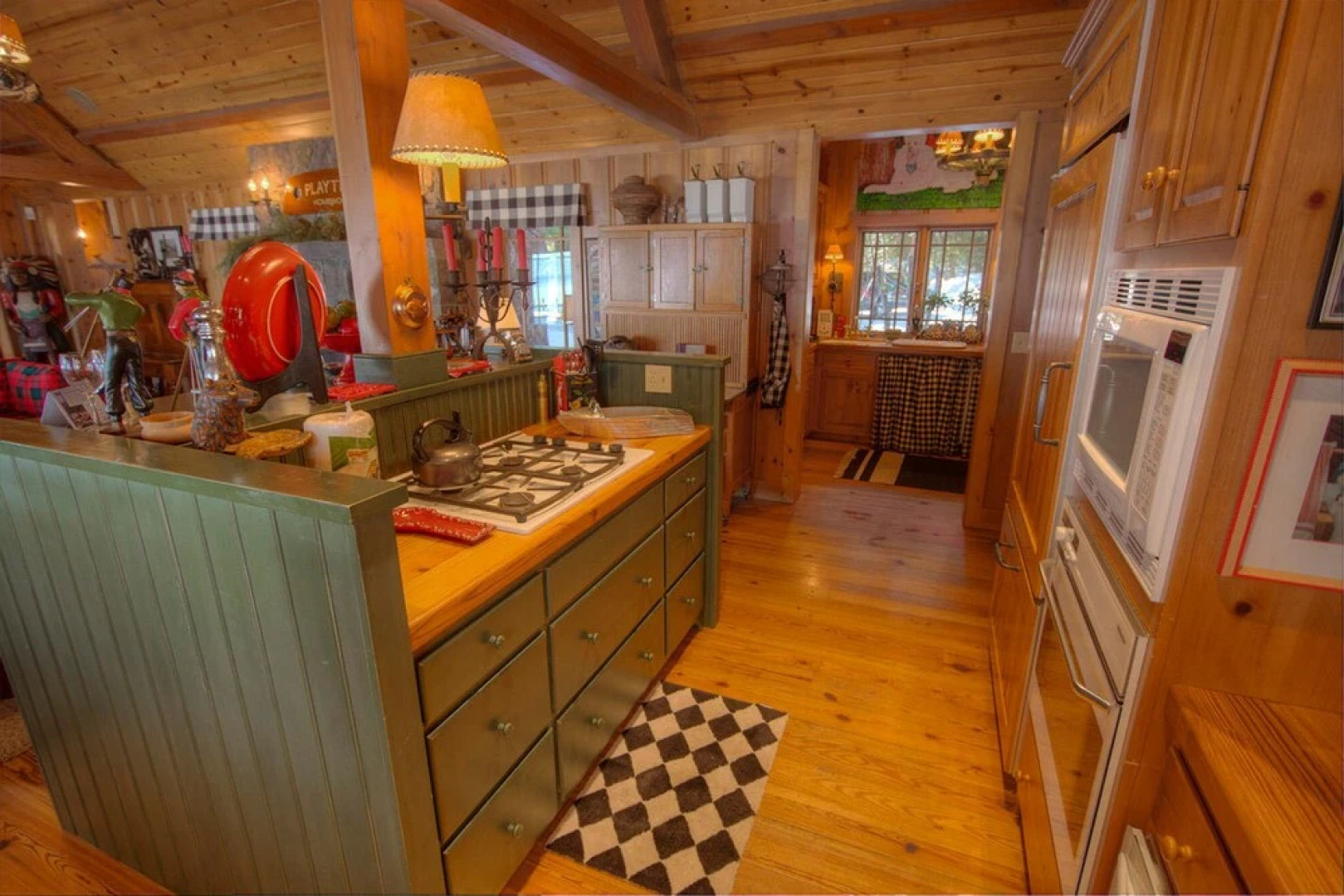 Lakefront History by Lake Tahoe Accommodations