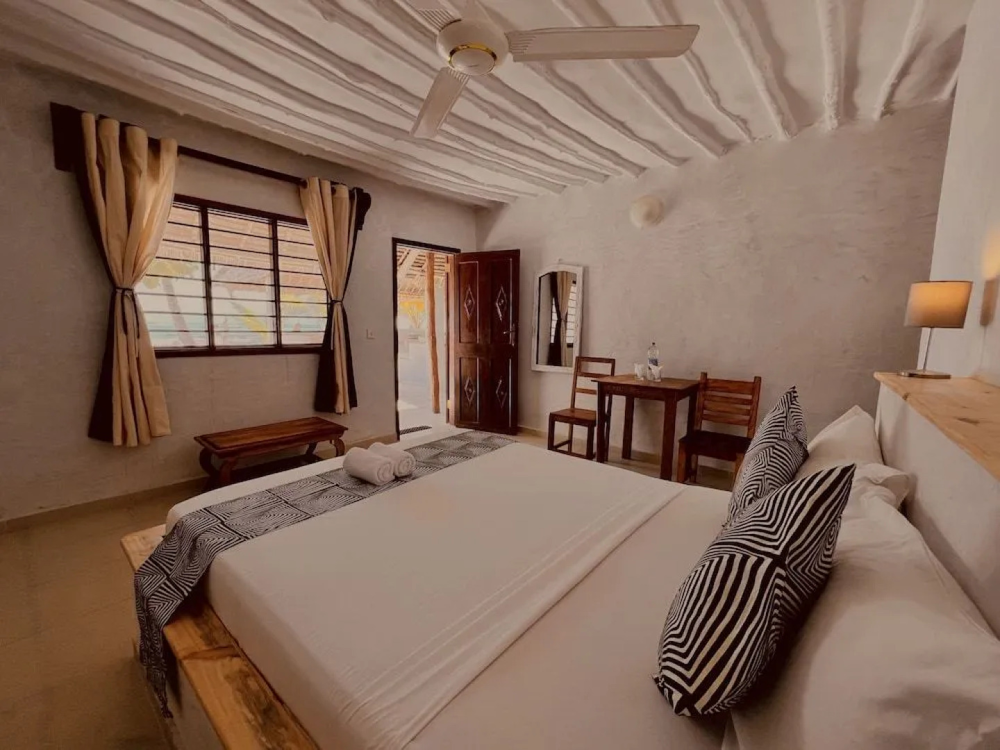 White Dream Lodge & Restaurant