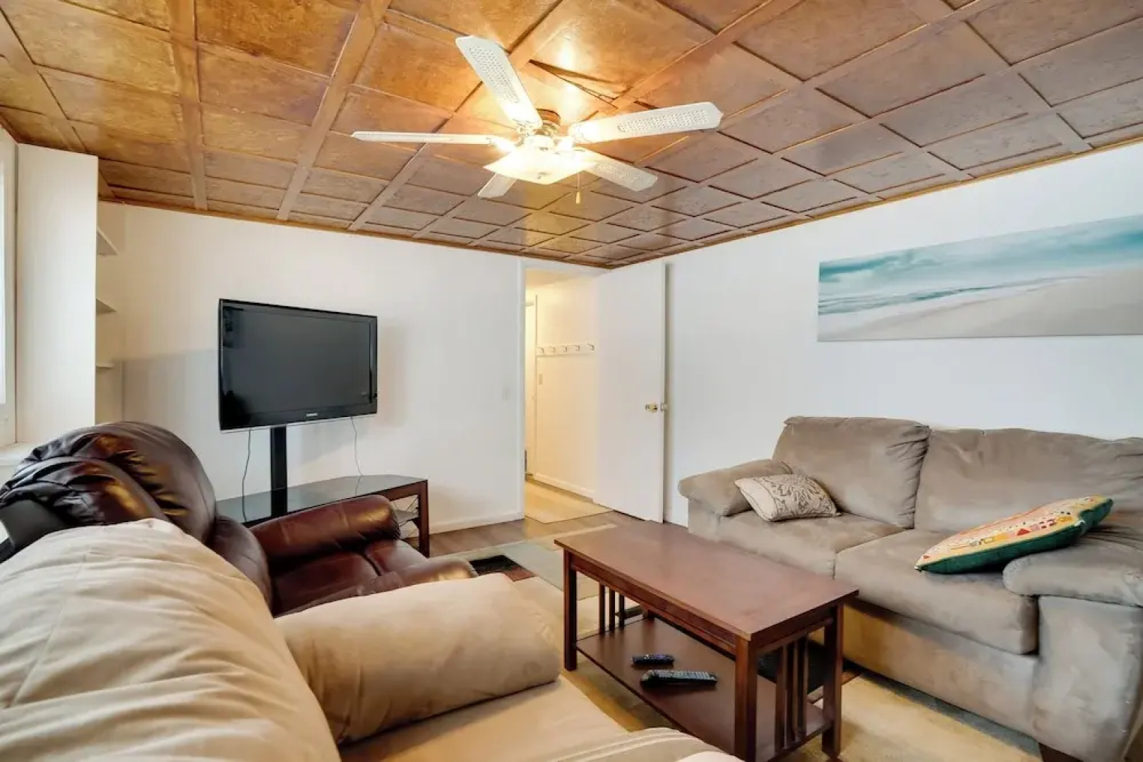 Pet-friendly Minneapolis Apt Near Shops & Dining!