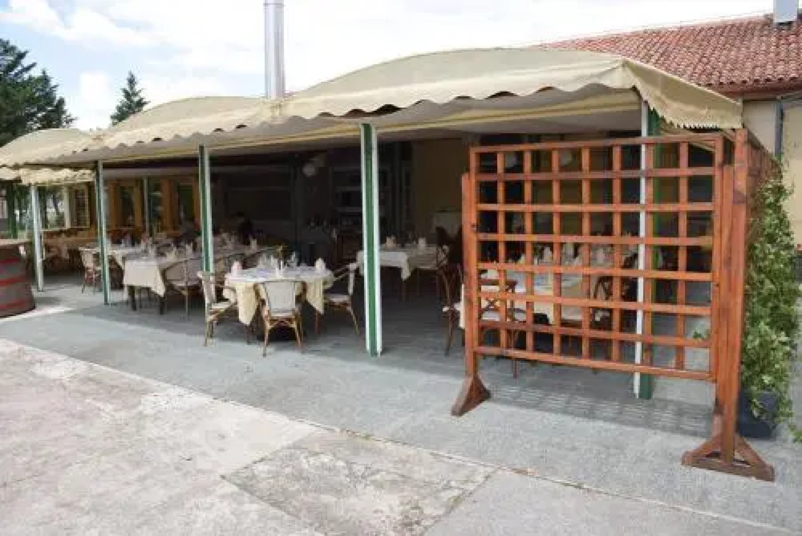 Restaurant Bric Dekani