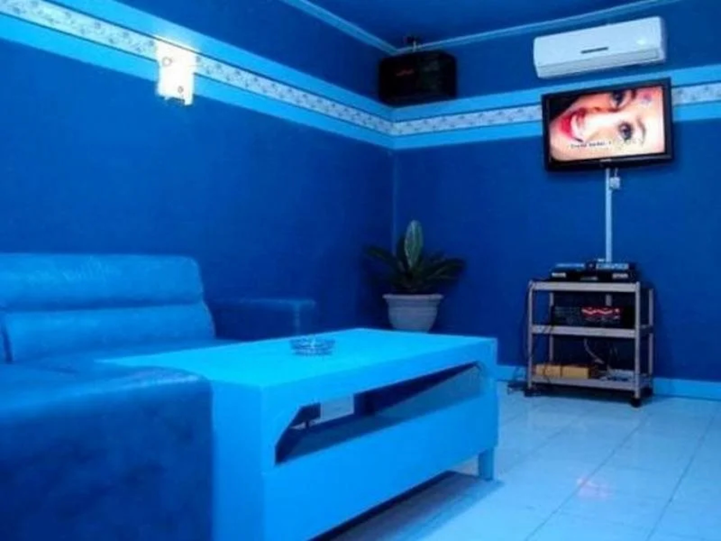 Cempaka Lovina Hotel