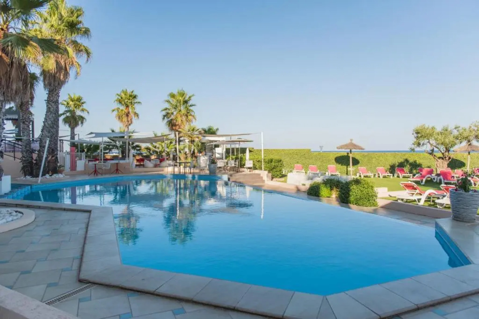 Grand Hotel les Flamants Roses