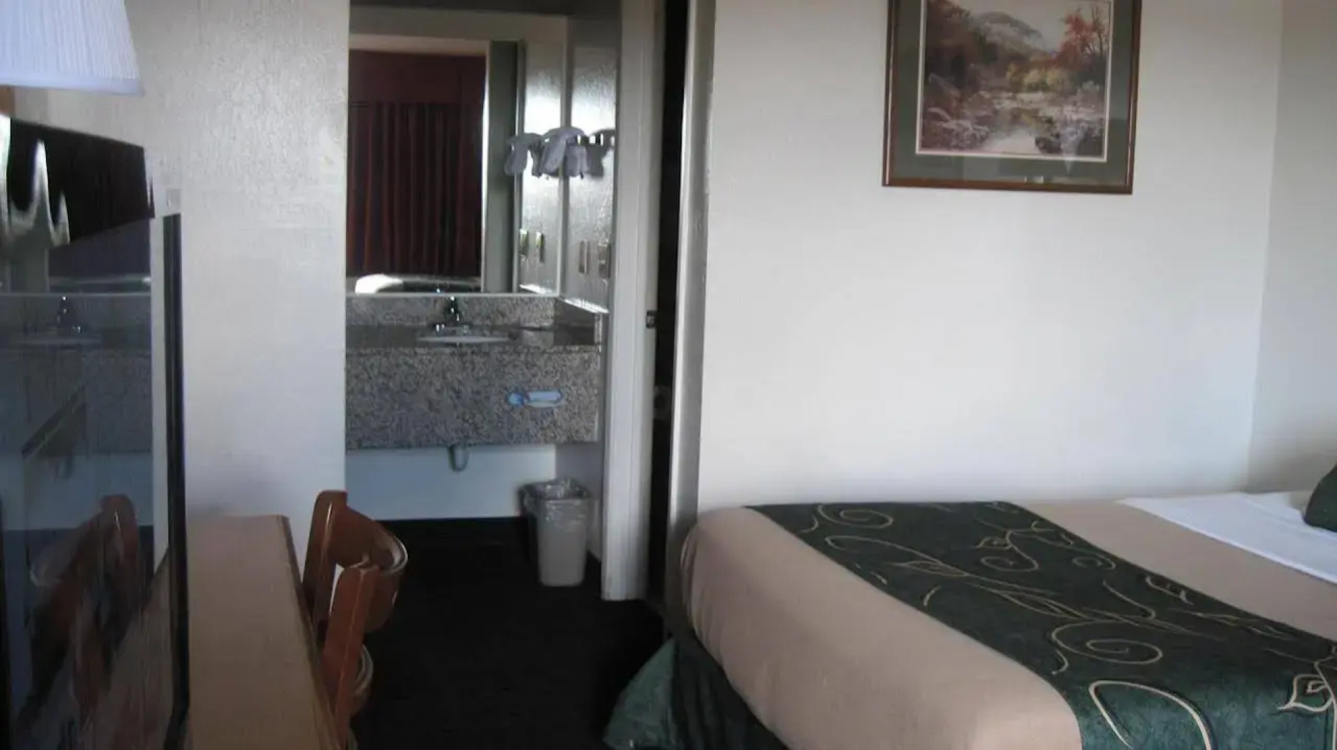 Travelodge by Wyndham Winslow