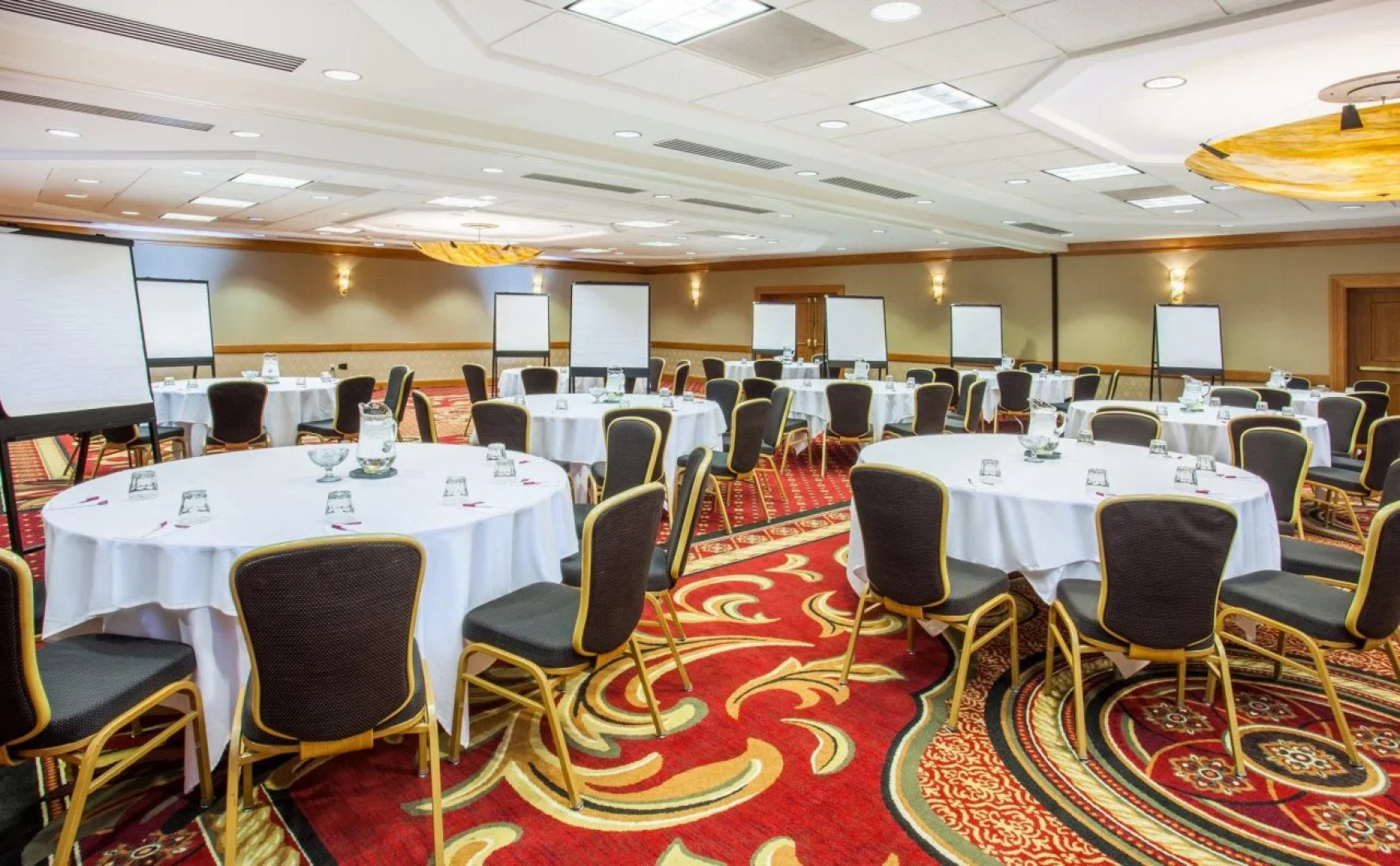 Crowne Plaza Hotel Chicago-Northbrook