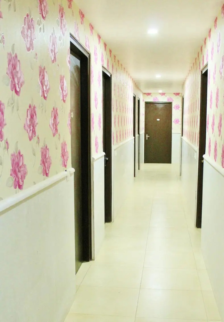 Adhunik Hotel Behror