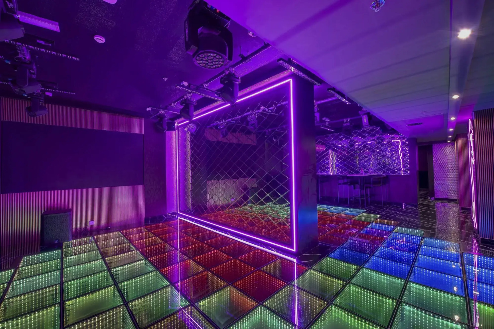 Отель Wescott Hotel