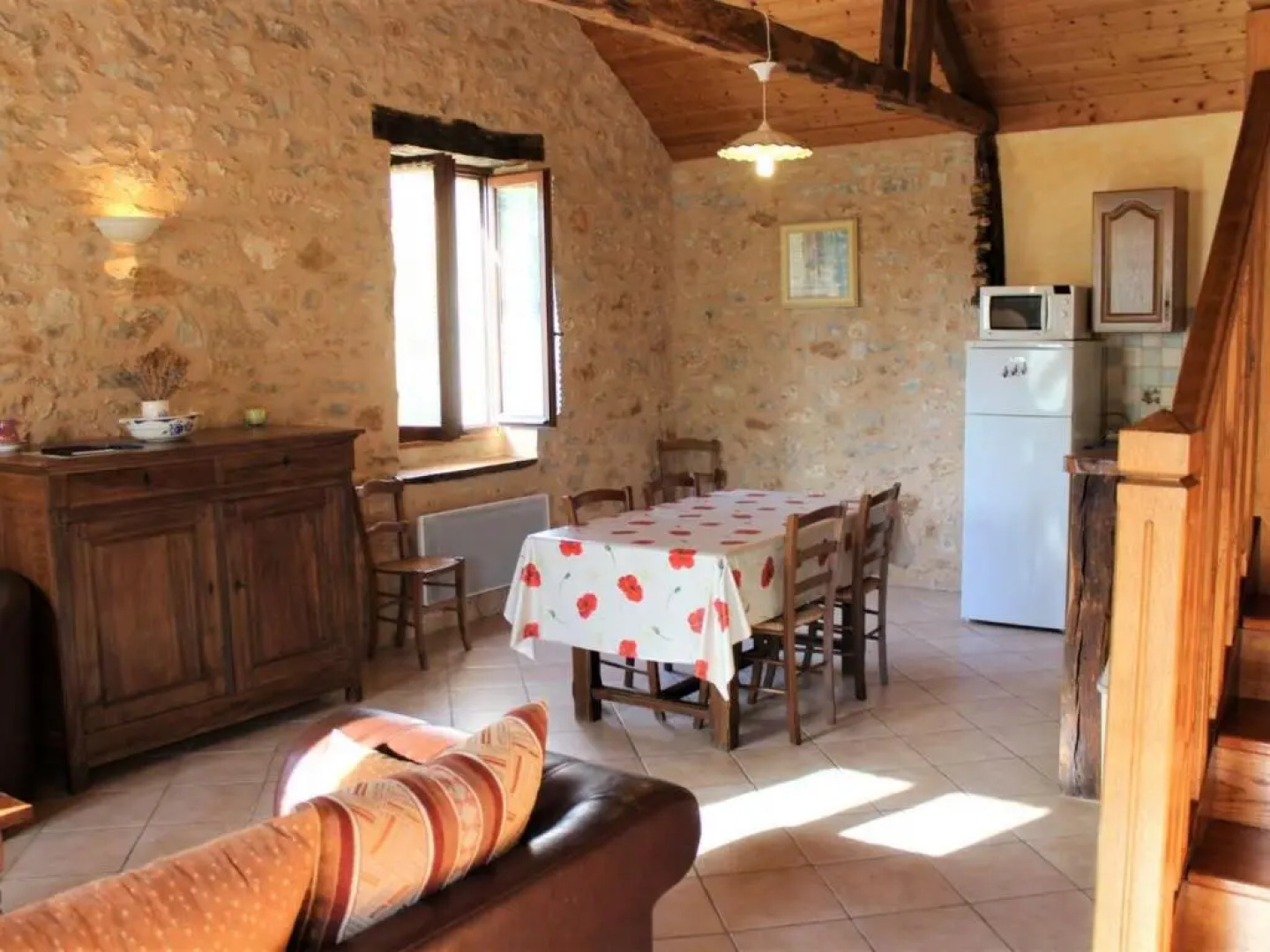 Gîte Azerat, 4 pièces, 6 personnes - FR-1-616-138