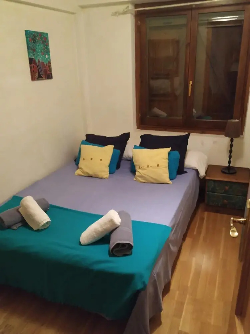 Chalet centro de escarrilla casa 7