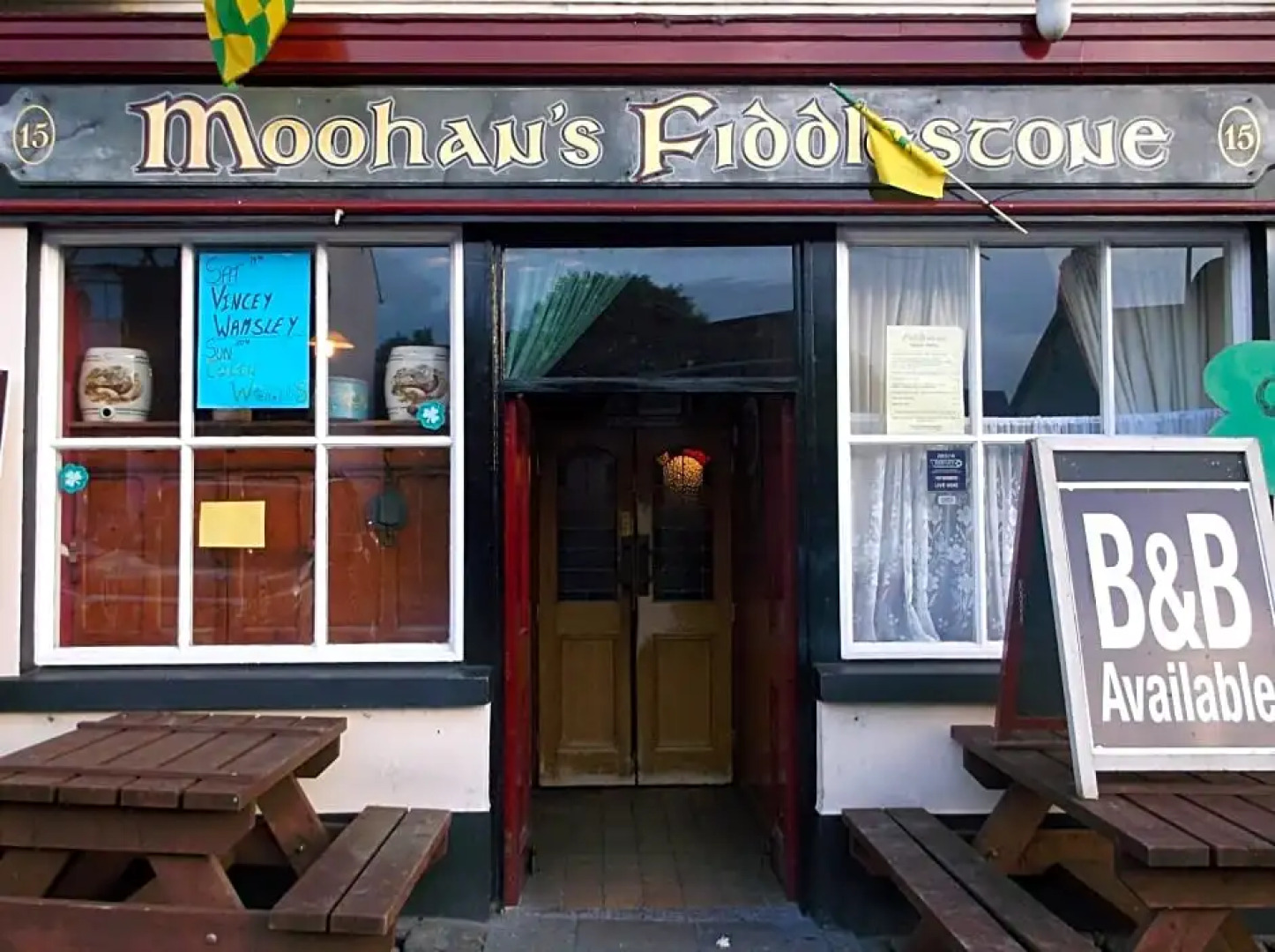 Fiddlestone Bar And BB