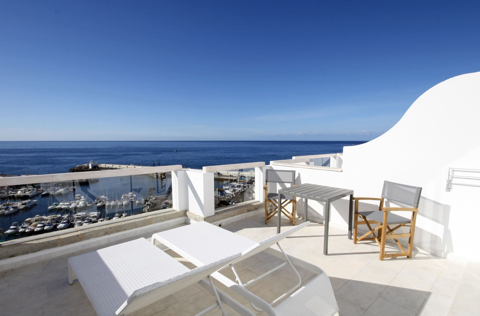 Marina Bayview - Adults Only