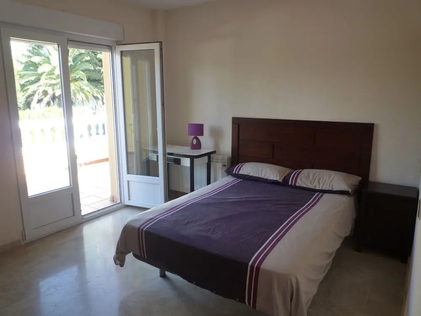 Modern Holiday Home in El Puntal With Swimming Pool