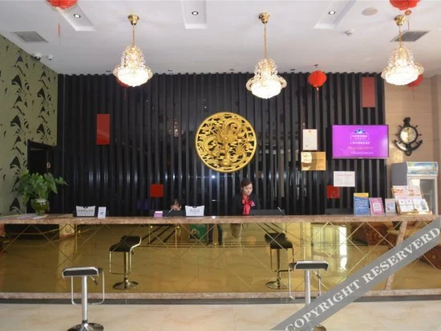 Qingmian Light Luxury Hotel (Luohe East Bund Branch)