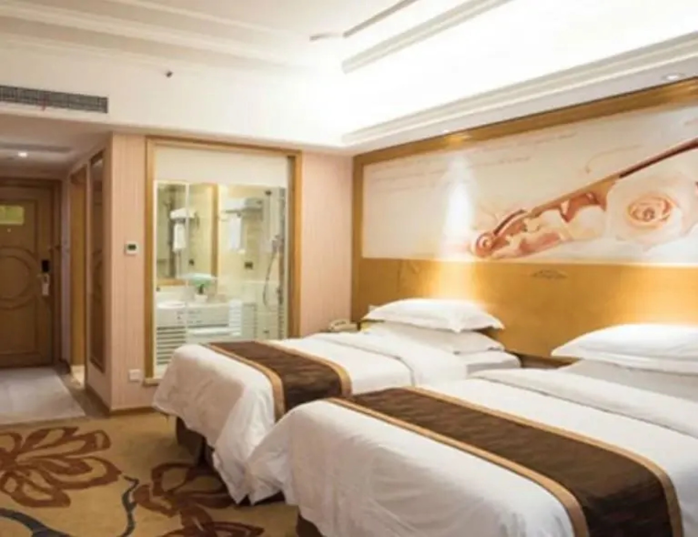 Vienna International Hotel