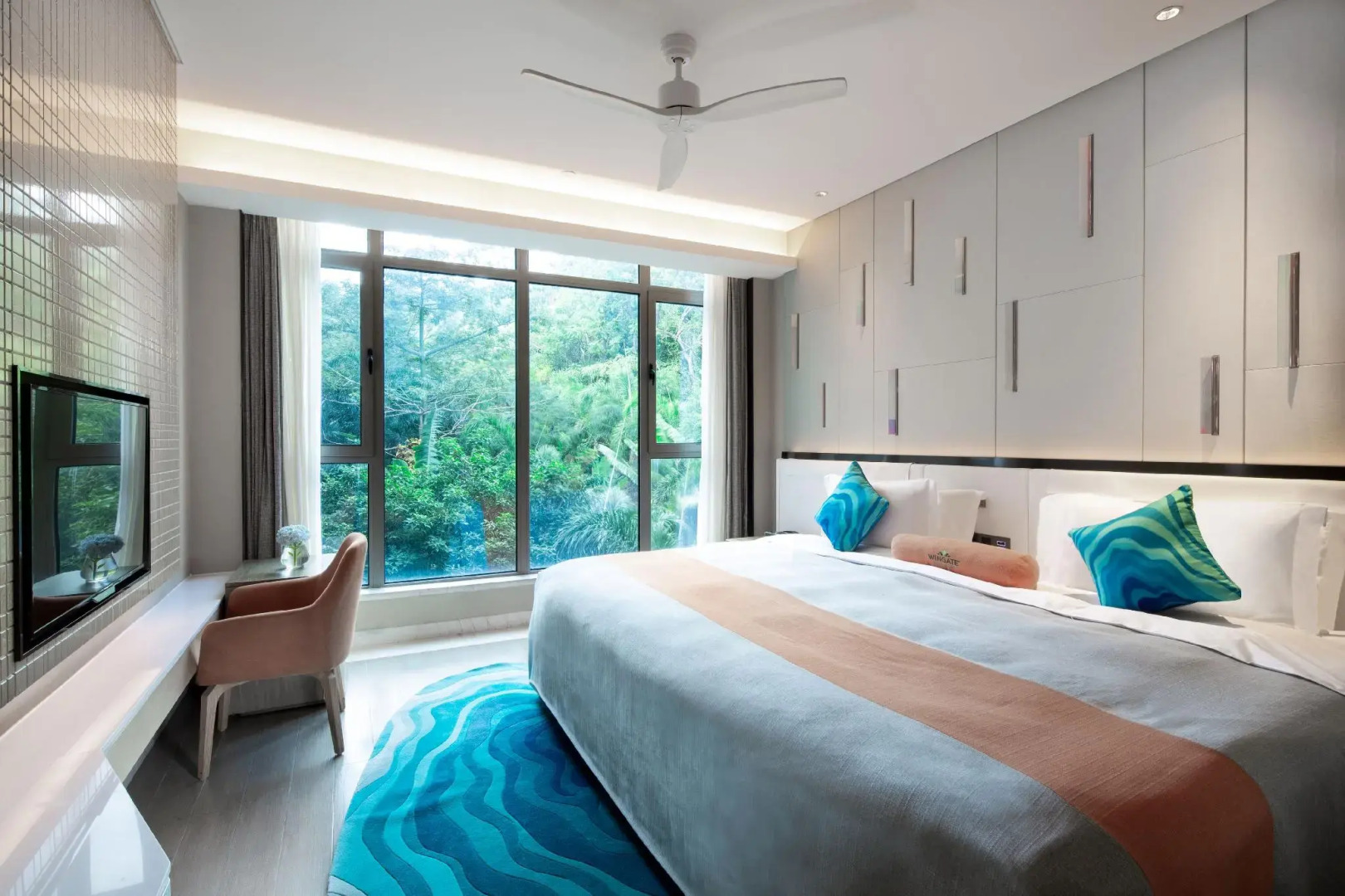 Отель Wingate by Wyndham Sanya Luhuitou