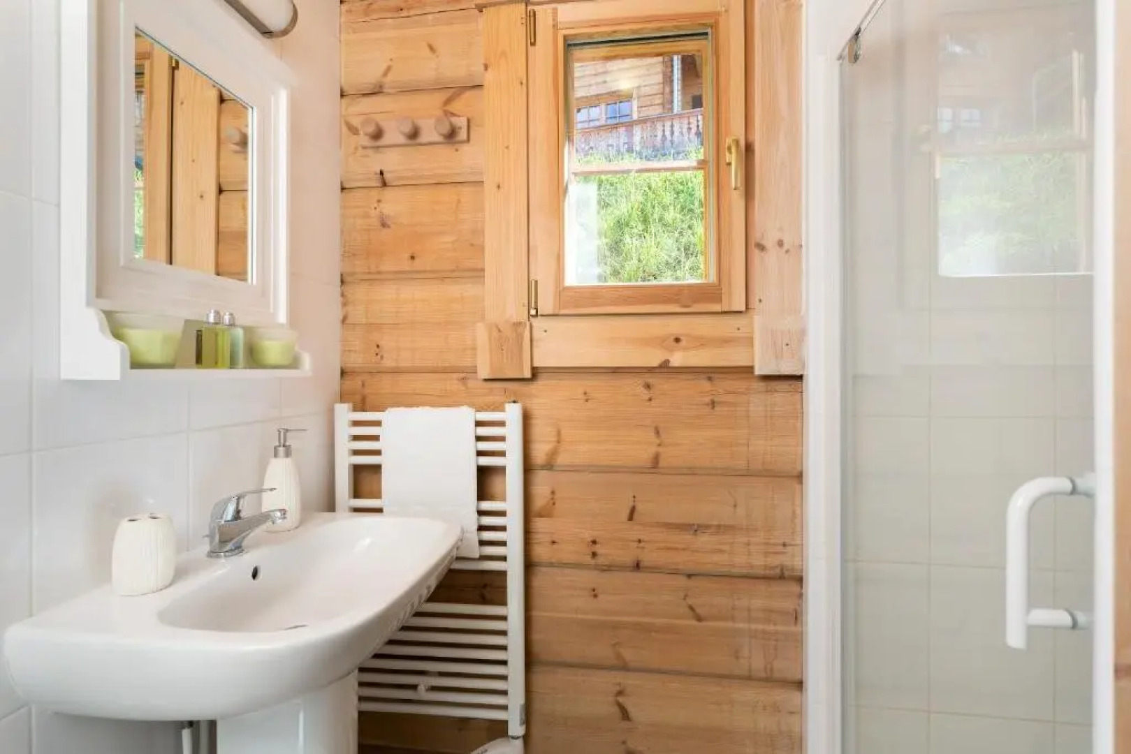 Madame Vacances - Les Chalets De Crête Côte Village