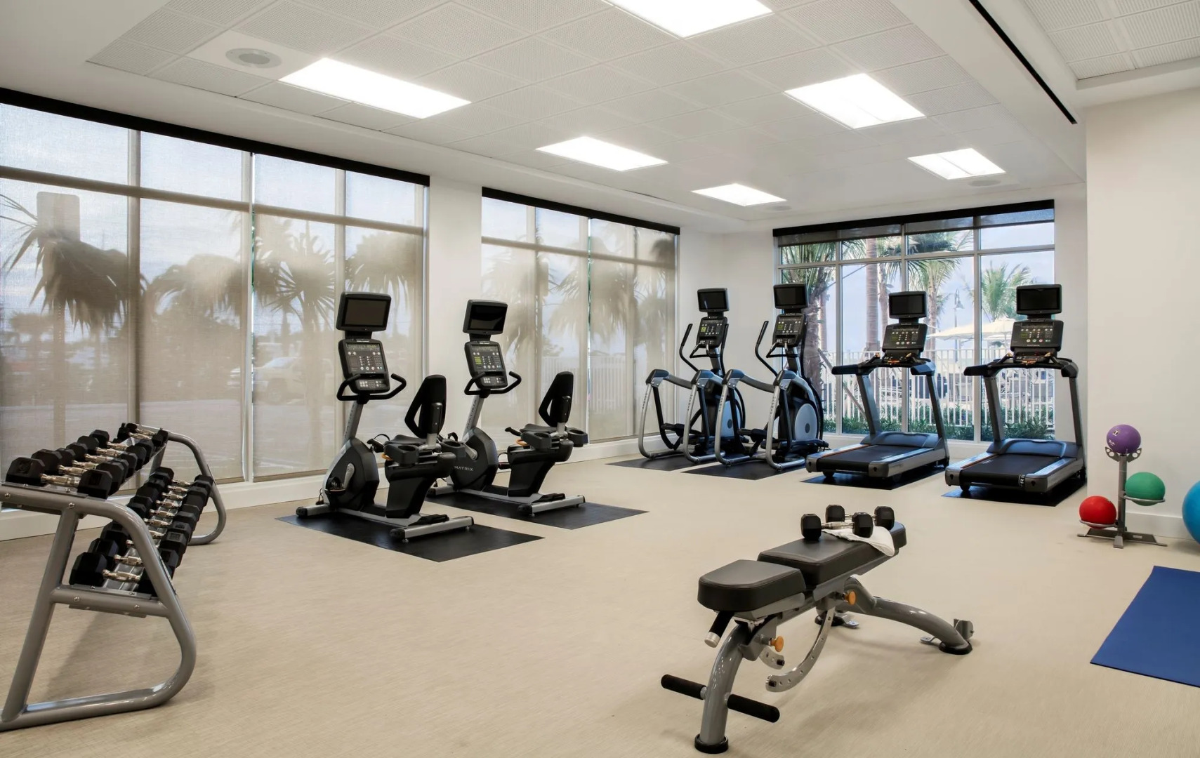 Courtyard by Marriott Faro Blanco Resort