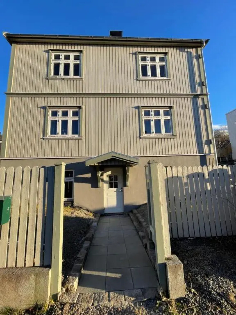 Daltind - Modern apartment with free parking