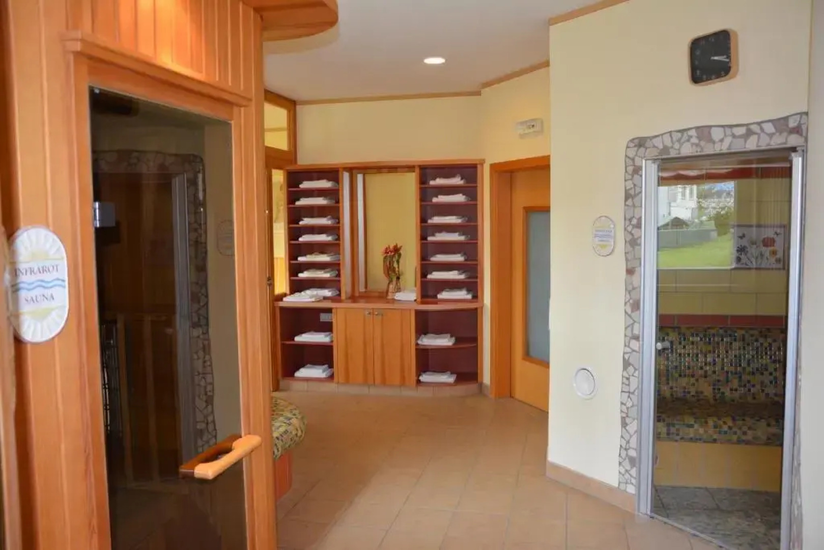 Wohlfuhl Hotel Wiesenhof