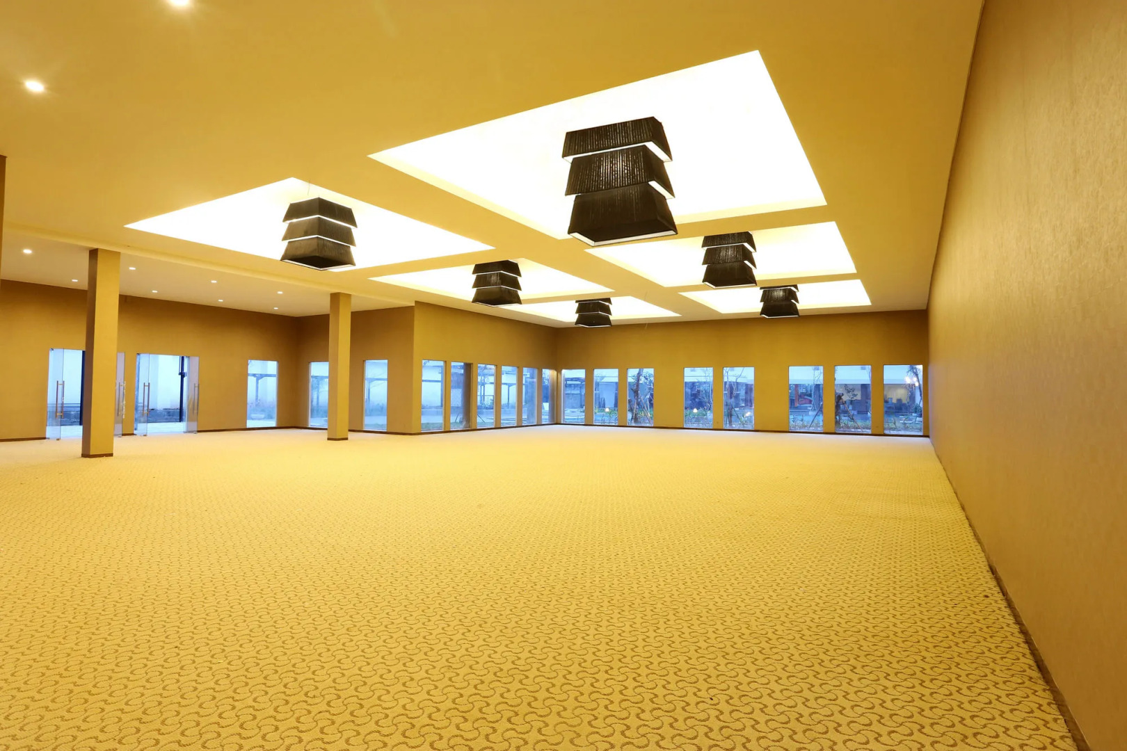 Front One Akshaya Hotel Karawang