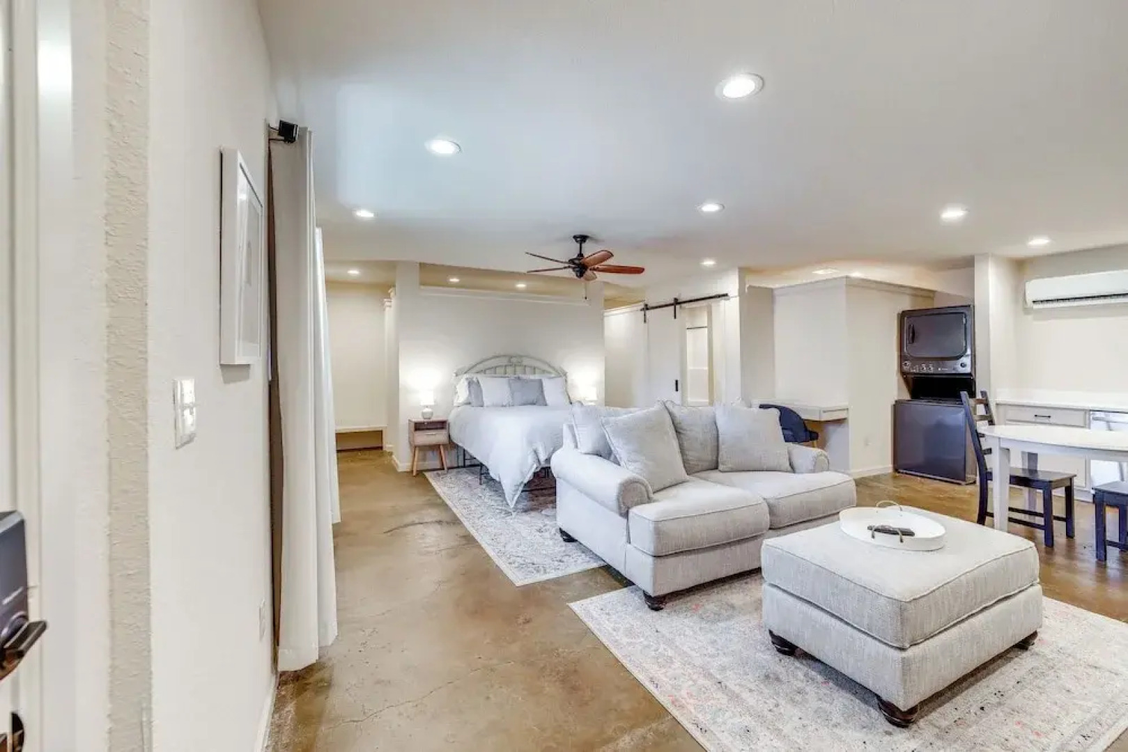 Central & Modern Studio w/ Workspace in Owasso!