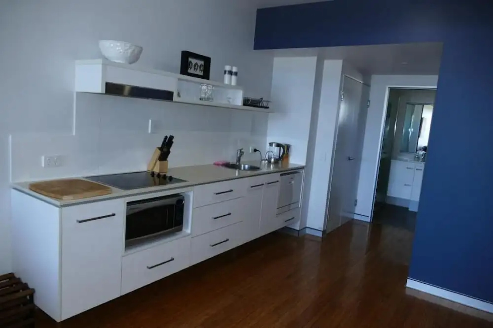 Hinchinbrook Harbour Holiday Apartments