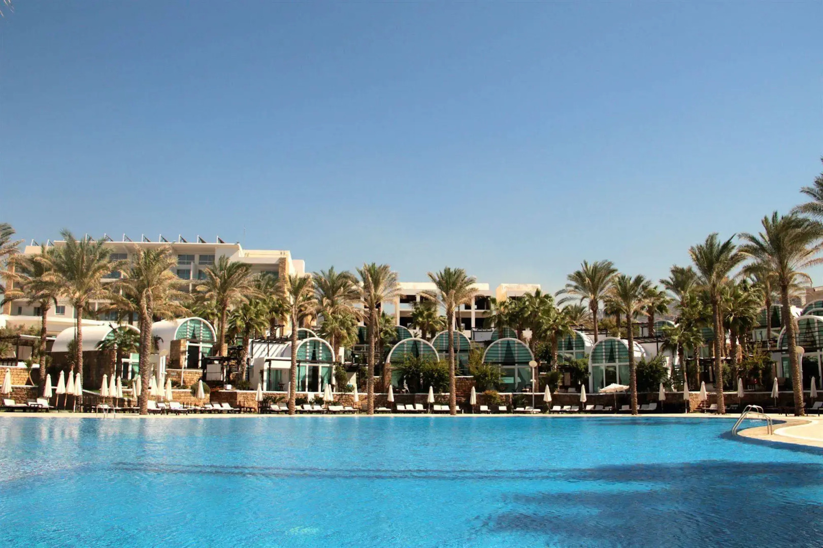 Warwick Pangea Beach Resort & Spa