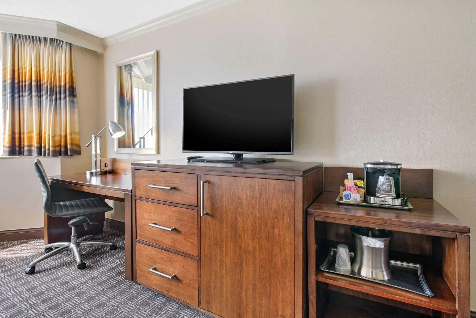 Hilton Arlington National Landing