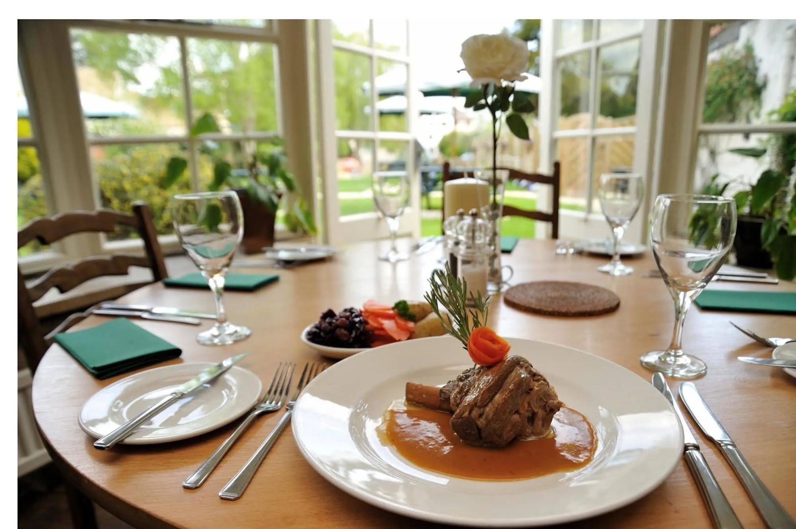 Corinium Hotel & Restaurant