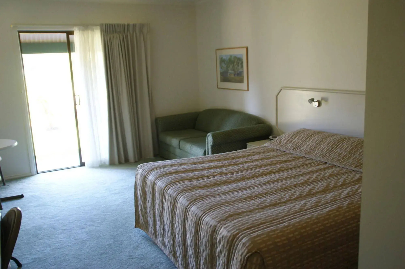 Deniliquin Country Club Motor Inn