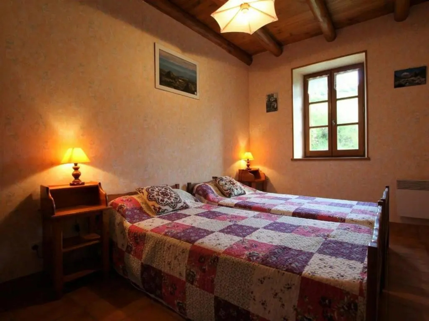 Gîte Allègre, 4 pièces, 6 personnes - FR-1-582-161