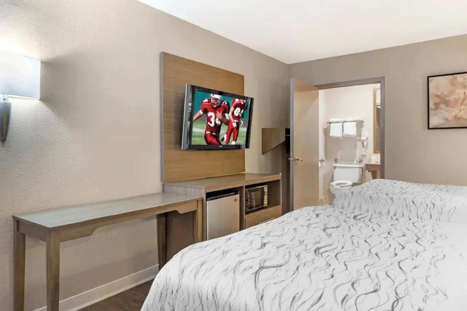 Red Roof Inn Bowling Green